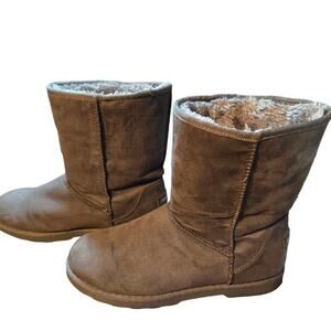 Makaw 9.5 Brown Women's Insulated Shearling Style Ankle Boots Shoes 9 1/2 Snow
